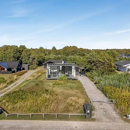 Casa de Férias Jorkin - 150m From The Sea By Interhome *