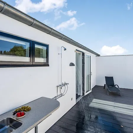 Nyaraló Jorkin - 150m From The Sea By Interhome *